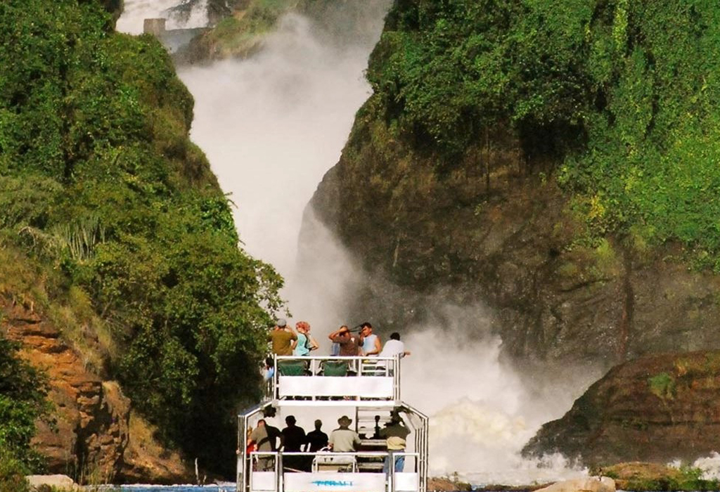 Why Uganda is the best For First-Time Travelers