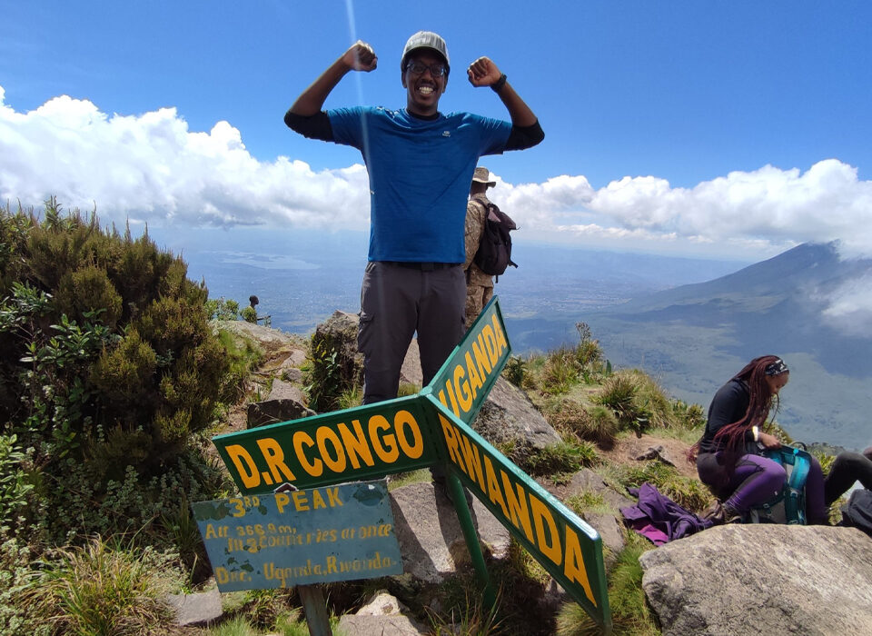 Hiking Mount Sabyinyo in Uganda