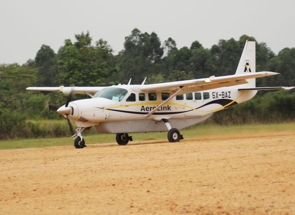 Uganda Safari and Zanzibar Beach Combo
