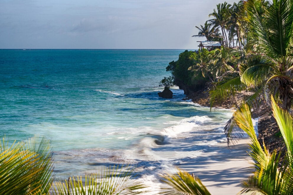 What are the best beaches in Kenya?