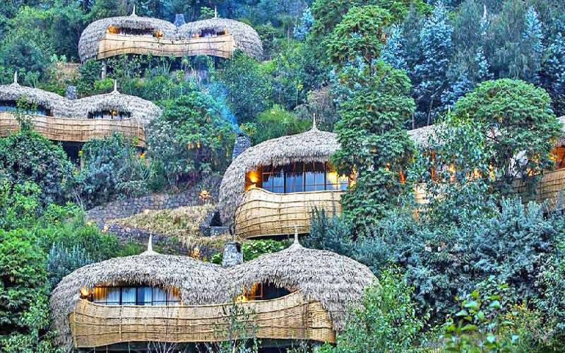 What are the most luxurious lodges in Rwanda?