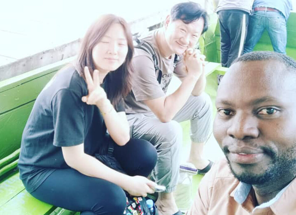 Roles of Tour Guides During Gorilla Trekking