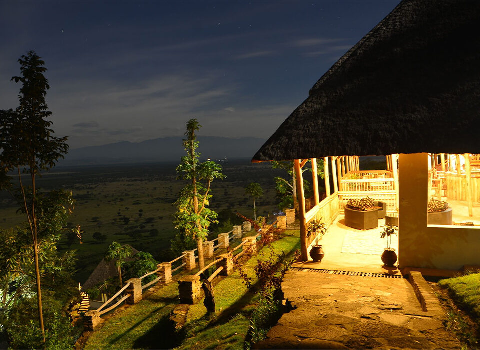 Mid-Range Accommodations in Queen Elizabeth National Park
