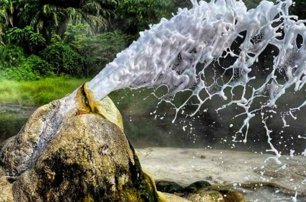 Sempaya Hot Springs in Semuliki National Park