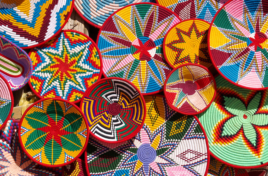 Experience Rwanda’s Imigongo Art