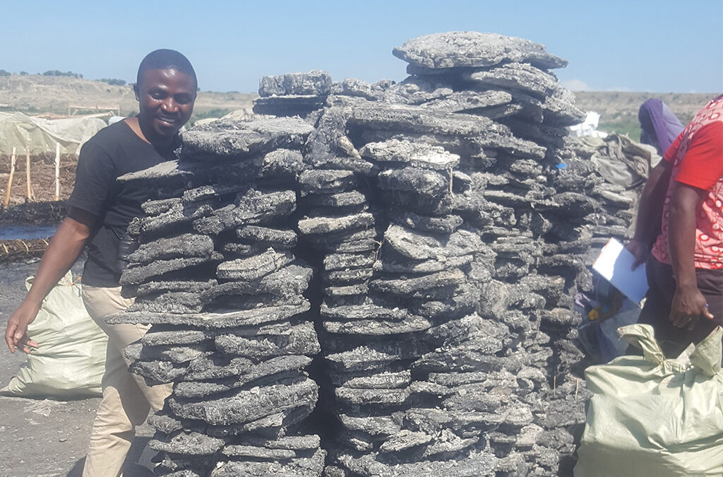 Katwe Salt Mine Experience at Queen Elizabeth National Park