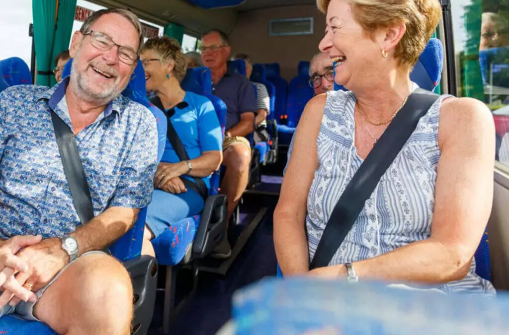What Are the Benefits of Group Tours?