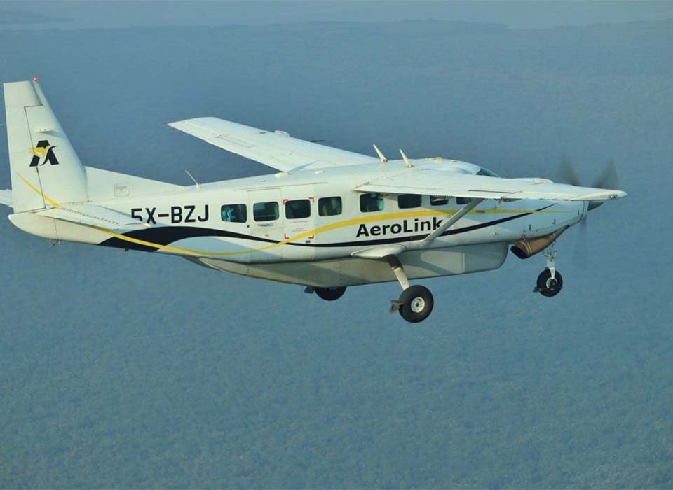 8 Days Uganda Luxury Flying Safari