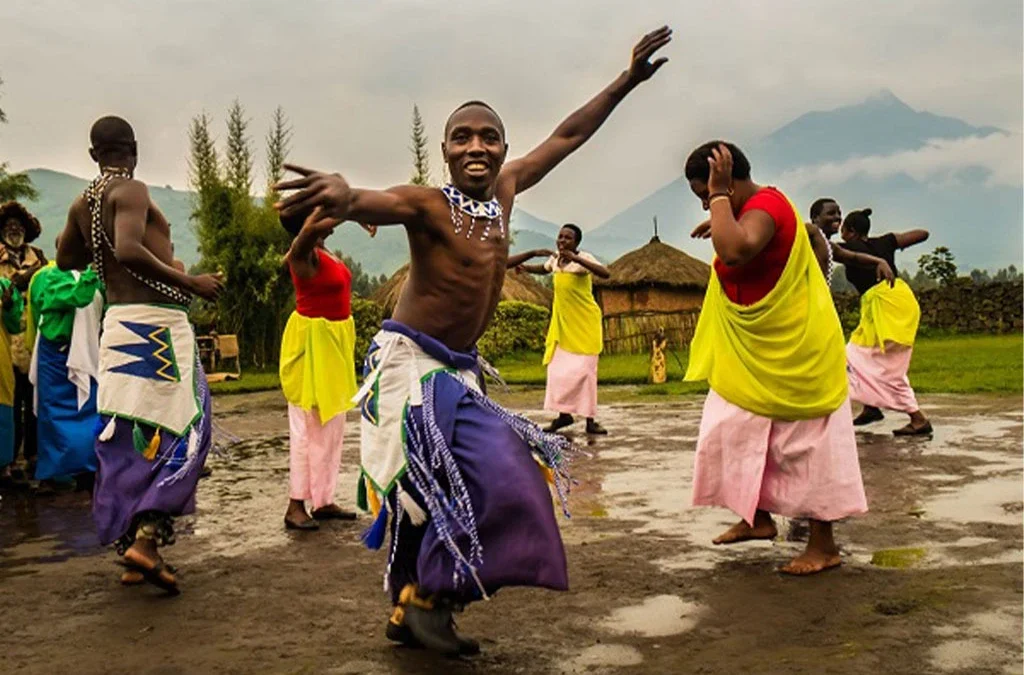 Cultural Sites and Safaris in Rwanda